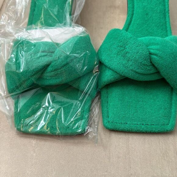 NEW NIB Good American Green Terry Slip-on Kitten Heel Sandal Size 9 - Picture 3 of 10